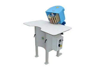 Pequeña lijadora con elementos azules y blancos